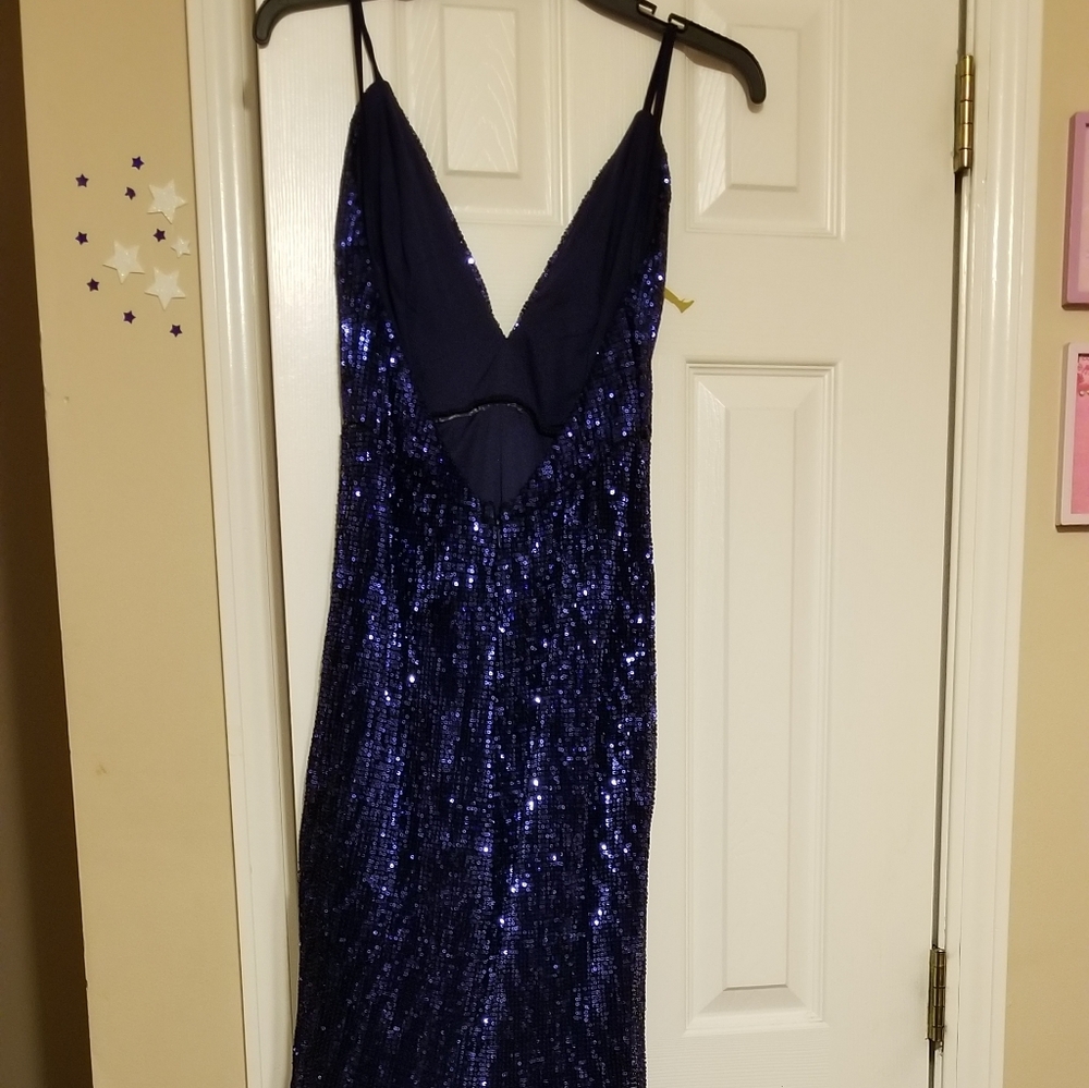 Dress - Picture 2 of 2